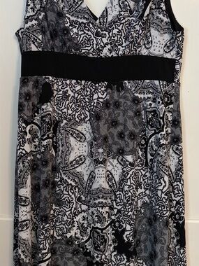 Vintage Y2K 90s Black & White Paisley V-Neck Dress U1
